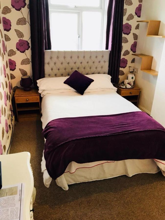 The Traxx Hotel Bangor  Exterior foto